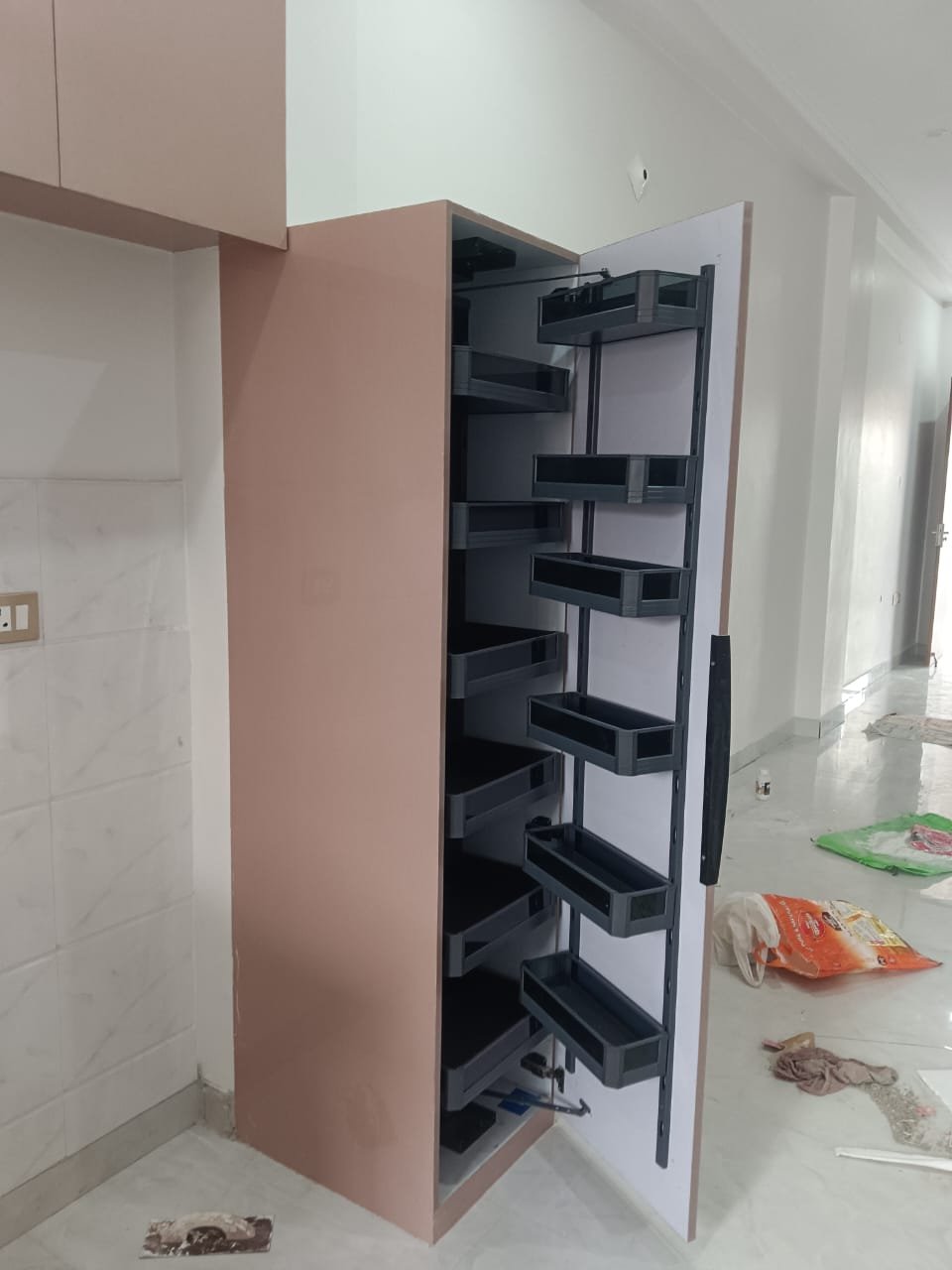Tall Kitchen Pantry Pullout